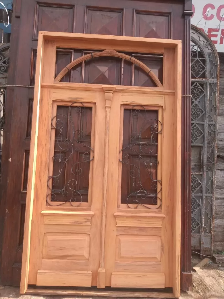 Portas e Pergolados