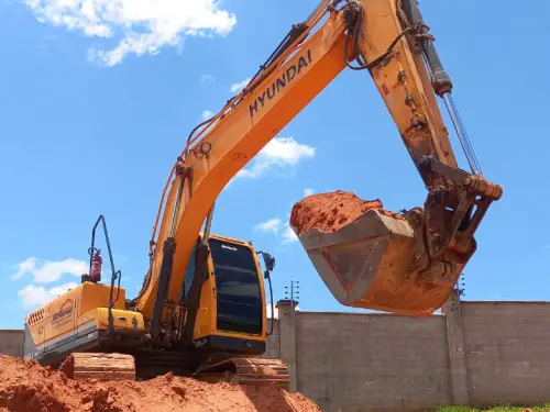 preço aluguel bobcat terraplanagem em Sorocaba